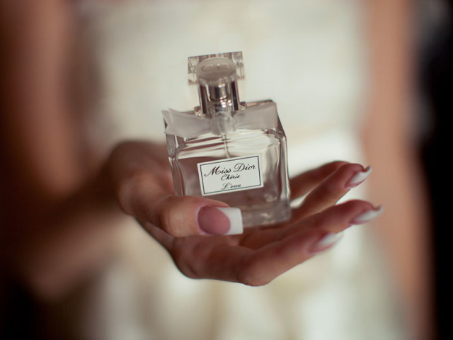 Класичні жіночі парфуми: які парфуми актуальні завжди? Рейтинг класичних ароматів для жінок: топ-10