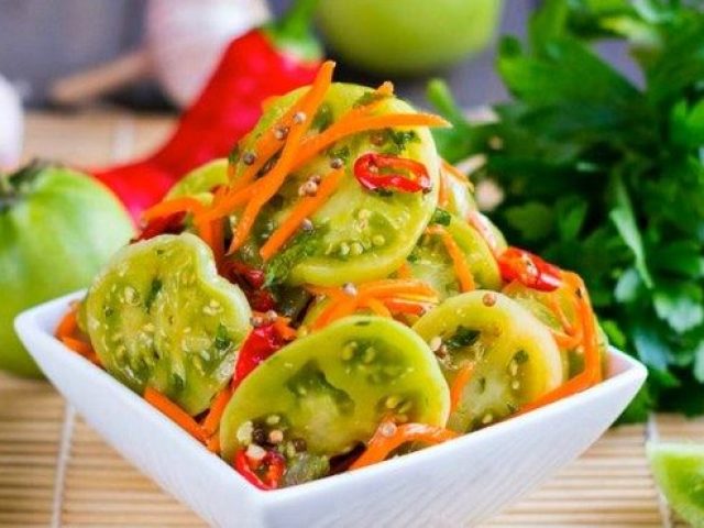 Зелені помідори по-корейськи: найсмачніший рецепт