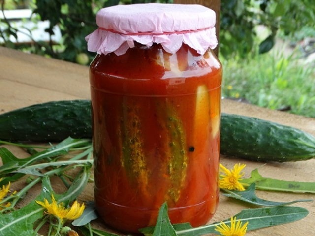 Огірки в томаті на зиму: 2 запаморочливі рецепти з покроковим описом і детальними інгредієнтами