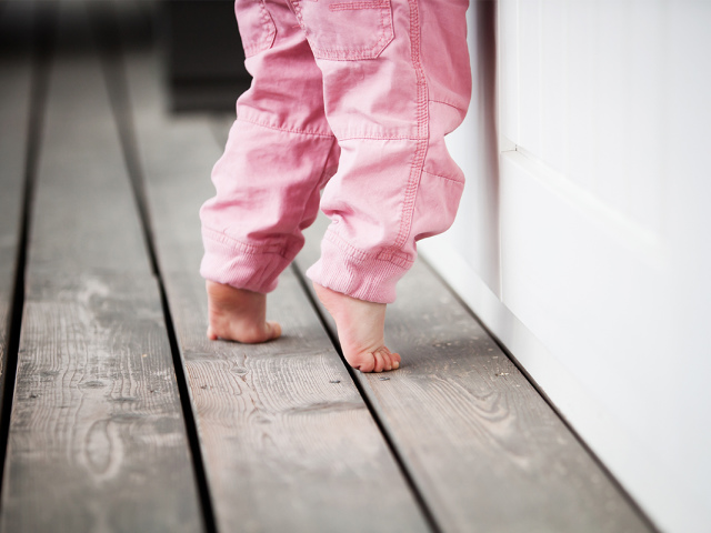 Парафінові чобітки для дітей в домашніх умовах: як робити, показання, протипоказання, відгуки