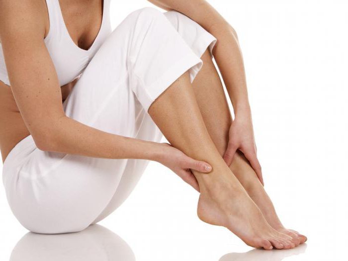 Як лікувати тягнення ноги від стегна до коліна?