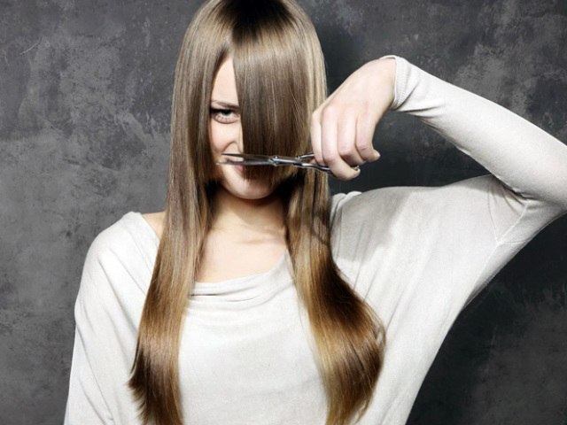 Чому не можна стригти волосся самому собі: прикмети? Древня магія жіночого волосся. Як стригти самого себе?