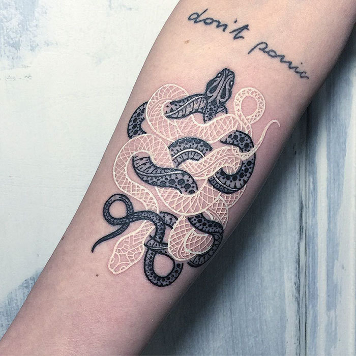 Змії в історії татуювання