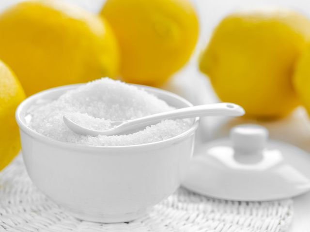 Лимонна кислота харчова: характеристика, користь і шкода