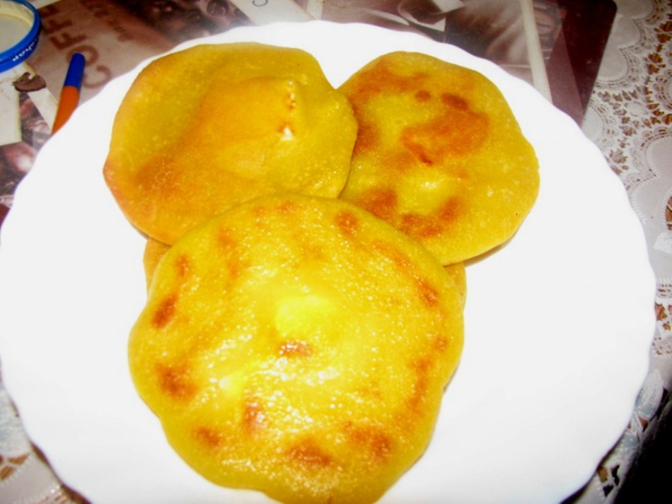 Кукурудзяні коржі мчаді