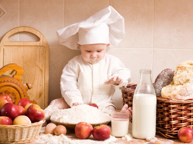 Щі для дитини з свіжої та квашеної капусти: рецепт. З якого віку можна давати дитині щі з свіжої та квашеної капусти?