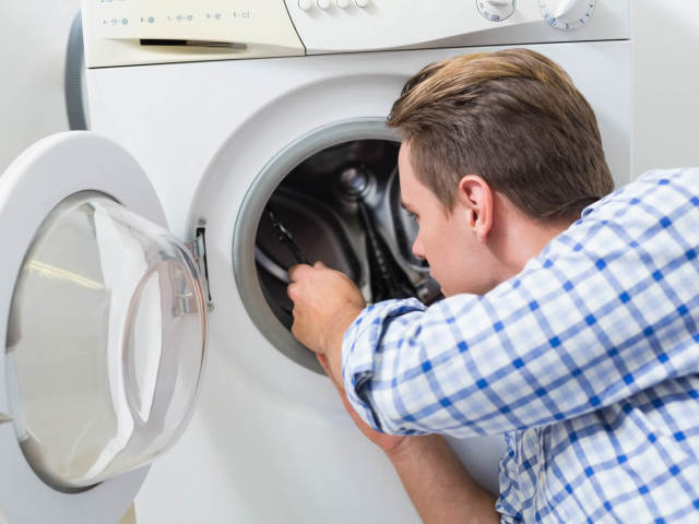 Чому не відкривається дверцята пральної машини після прання: причини, що робити? Як аварійно відкрити пральну машинку, якщо вона заблокована: інструкція, поради
