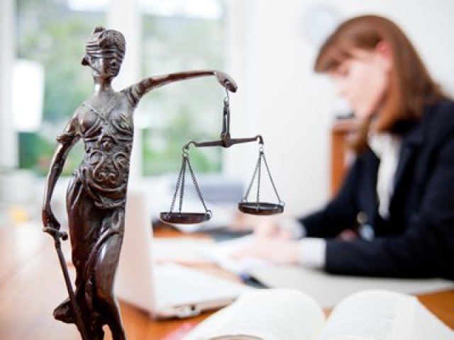 Спеціальність юриспруденція: ким можна працювати? Куди піти працювати з юридичною освітою?