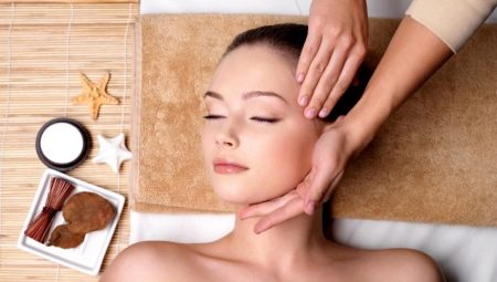 Як робити скульптурний масаж обличчя?
