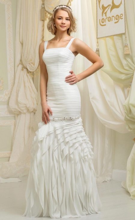 Весільна сукня А-силуету – непышно, але елегантно